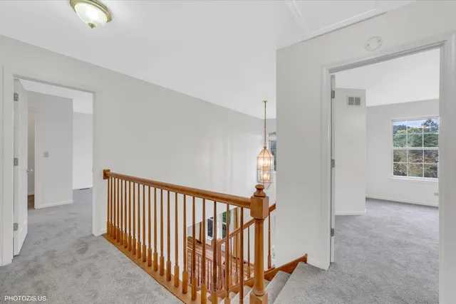 $577,500 | 1034 Heather Court, Fox River Grove, IL 60021