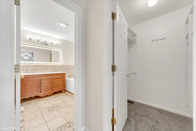 $577,500 | 1034 Heather Court, Fox River Grove, IL 60021