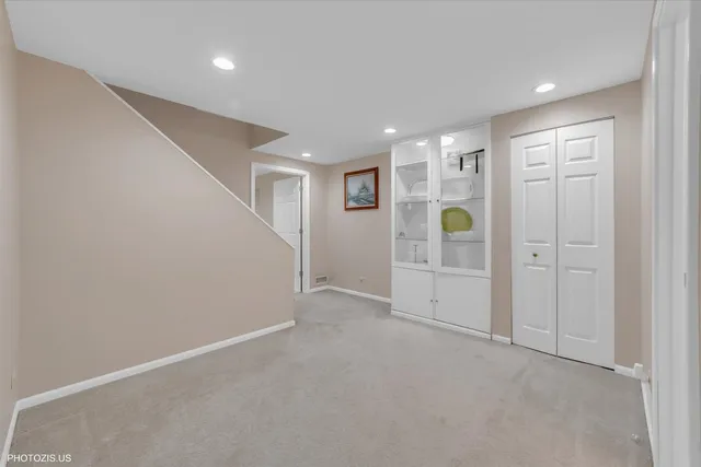 $577,500 | 1034 Heather Court, Fox River Grove, IL 60021