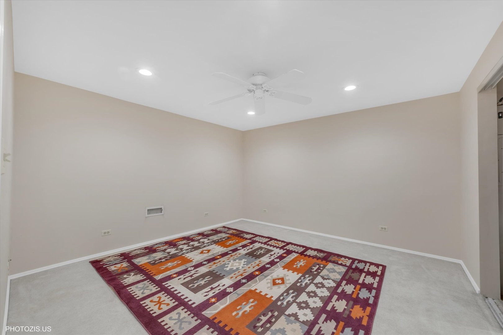 1034 Heather Court Fox River Grove, IL 60021 - Photo 35 of 64