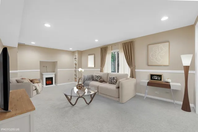 $577,500 | 1034 Heather Court, Fox River Grove, IL 60021