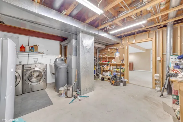 $577,500 | 1034 Heather Court, Fox River Grove, IL 60021