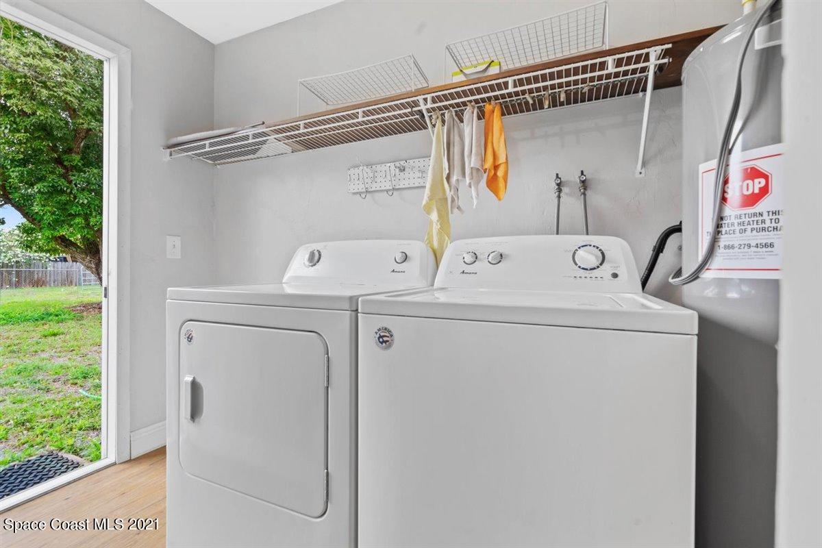 420 West Rutgers Street Melbourne, FL 32901 - Photo 24 of 40 Laundry