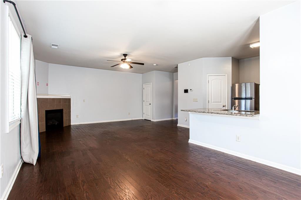 4354 Favored Way Union City, GA 30291 - Photo 6 of 48