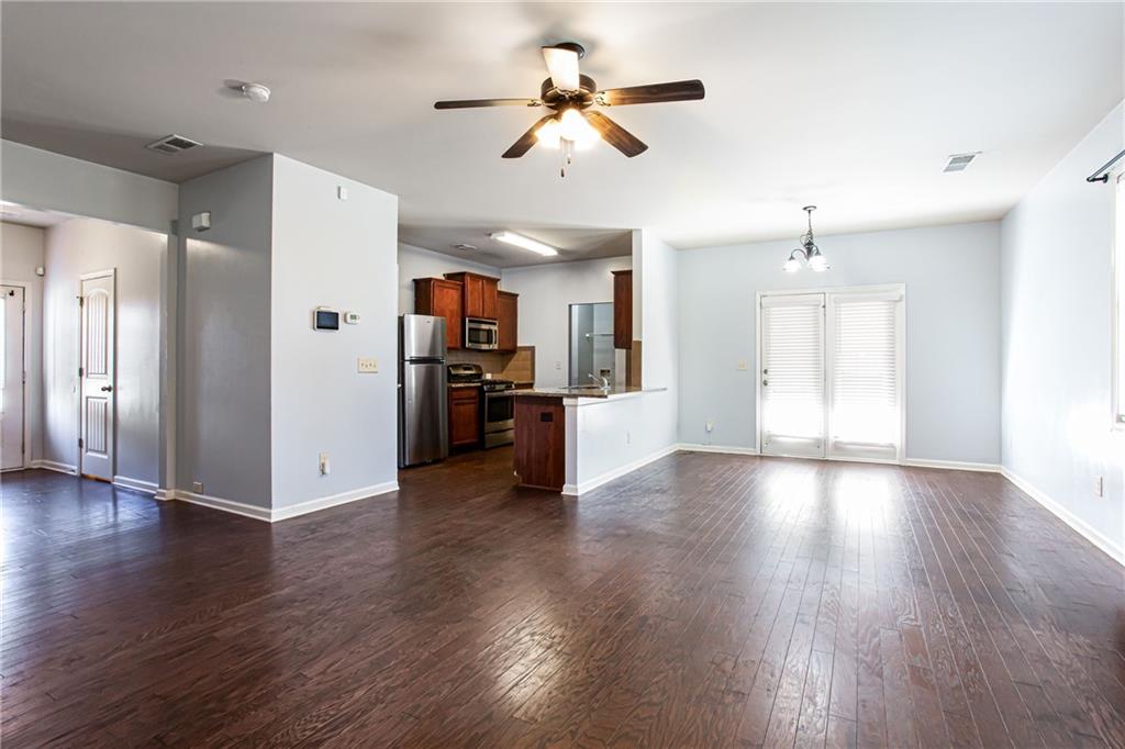 4354 Favored Way Union City, GA 30291 - Photo 7 of 48