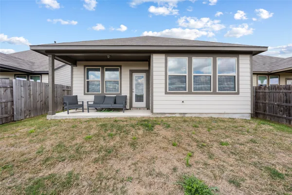 $2,295 | 751 Papaya Drive, Buda, TX 78610