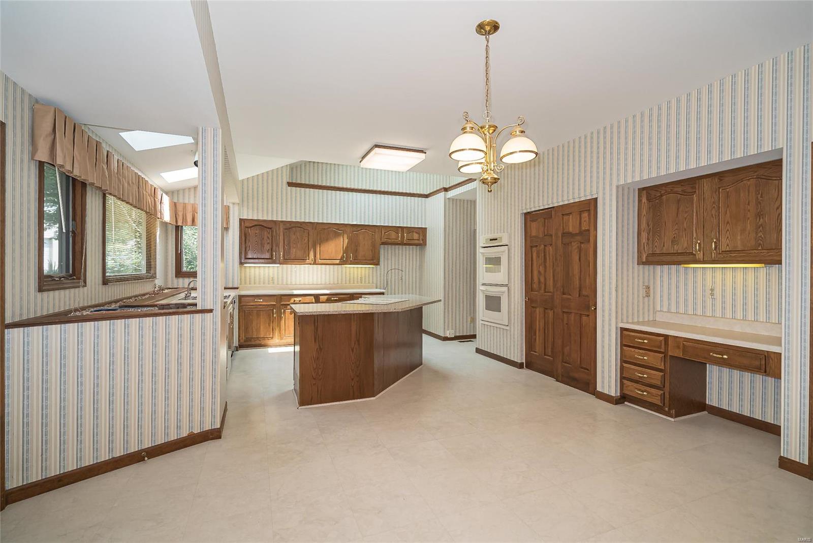 1911 Grayson Ridge Court Chesterfield, MO 63017 - Photo 22 of 61 Gallery Image 22