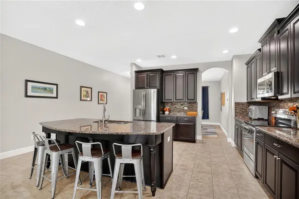 $689,000 | 402 Egret Pl Drive, Winter Garden, FL 34787