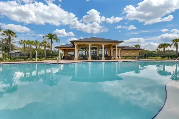 $689,000 | 402 Egret Pl Drive, Winter Garden, FL 34787