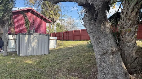 $1,300 | 8504 Lago Vista Drive, Edcouch, TX 78538