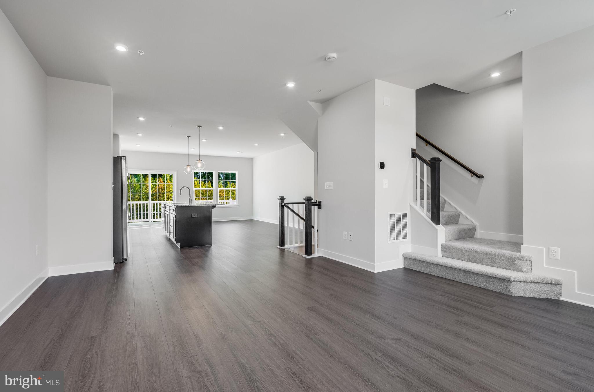8515 Branch Side Way, Unit ST2001B Brandywine, MD 20613 - Photo 12 of 31 MAIN LEVEL - KITCHEN & LIVING ROOM