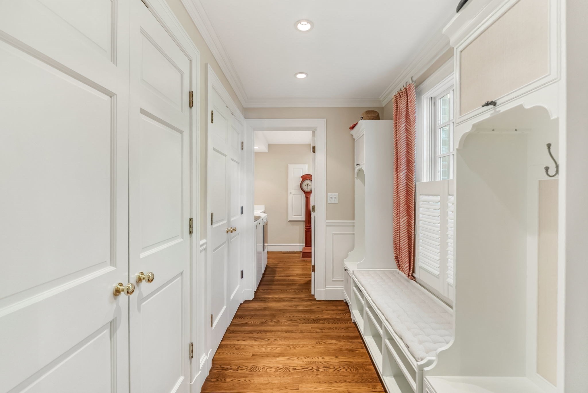 135 Edmunds Road Wellesley, MA 02481 - Photo 15 of 33 Gallery Image 15
