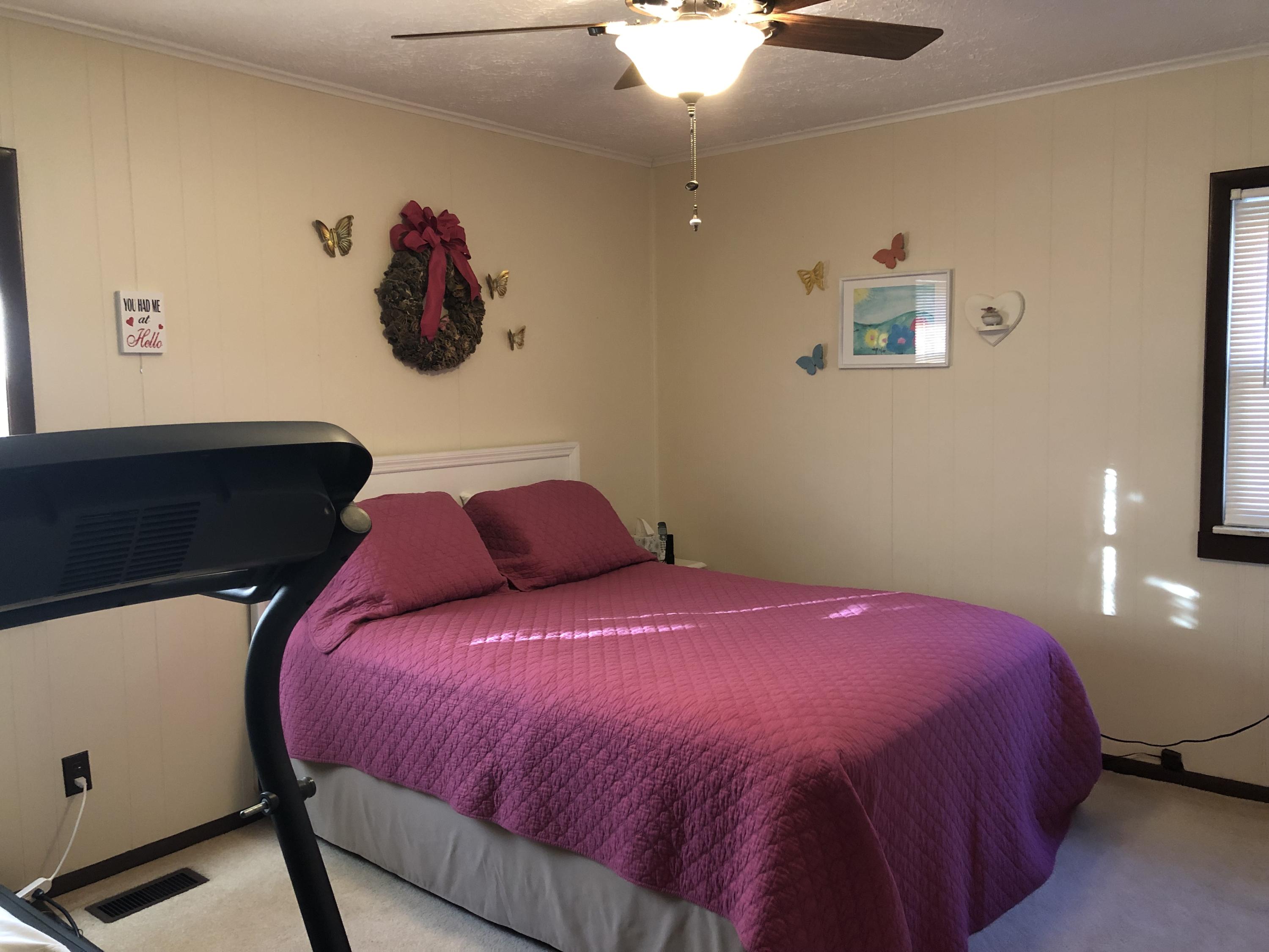 316 Strader Road Powell, TN 37849 - Photo 14 of 20 B3AB4226-E4DD-493C-B1B3-DAD017C1F8F1