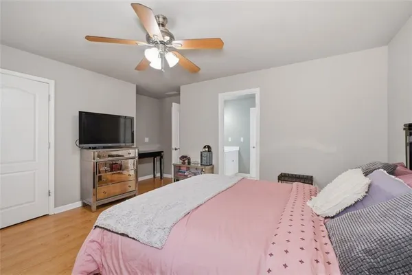 $849,900 | 1131 Blue Water Court, Buford, GA 30518