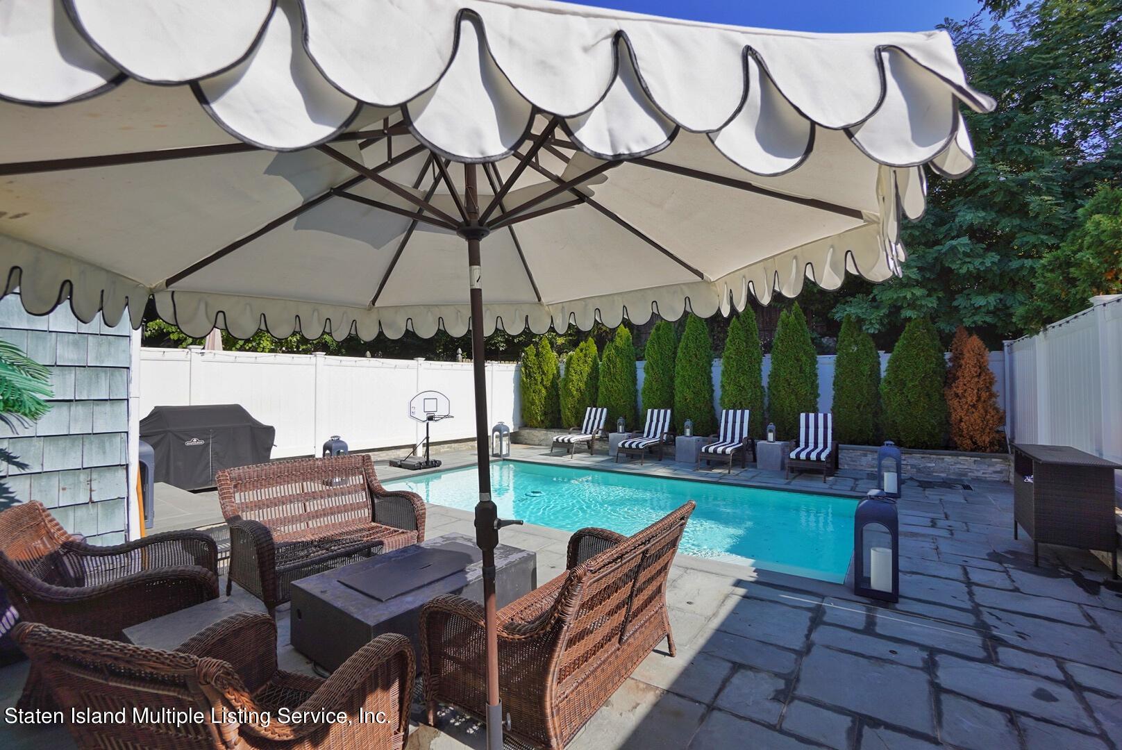 117 Ridgewood Place Staten Island, NY 10301 - Photo 36 of 44 Photo Mar 13 2022, 12 11 47 PM