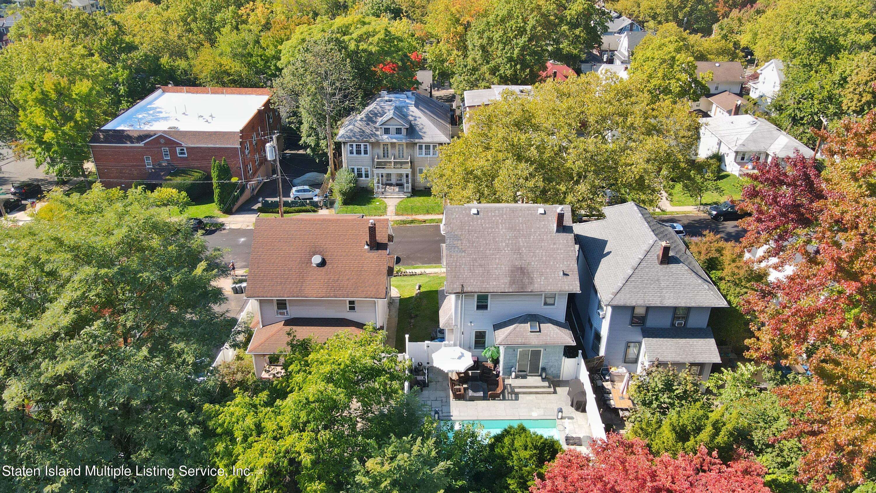117 Ridgewood Place Staten Island, NY 10301 - Photo 44 of 44 Photo Oct 11 2022, 12 20 04 PM