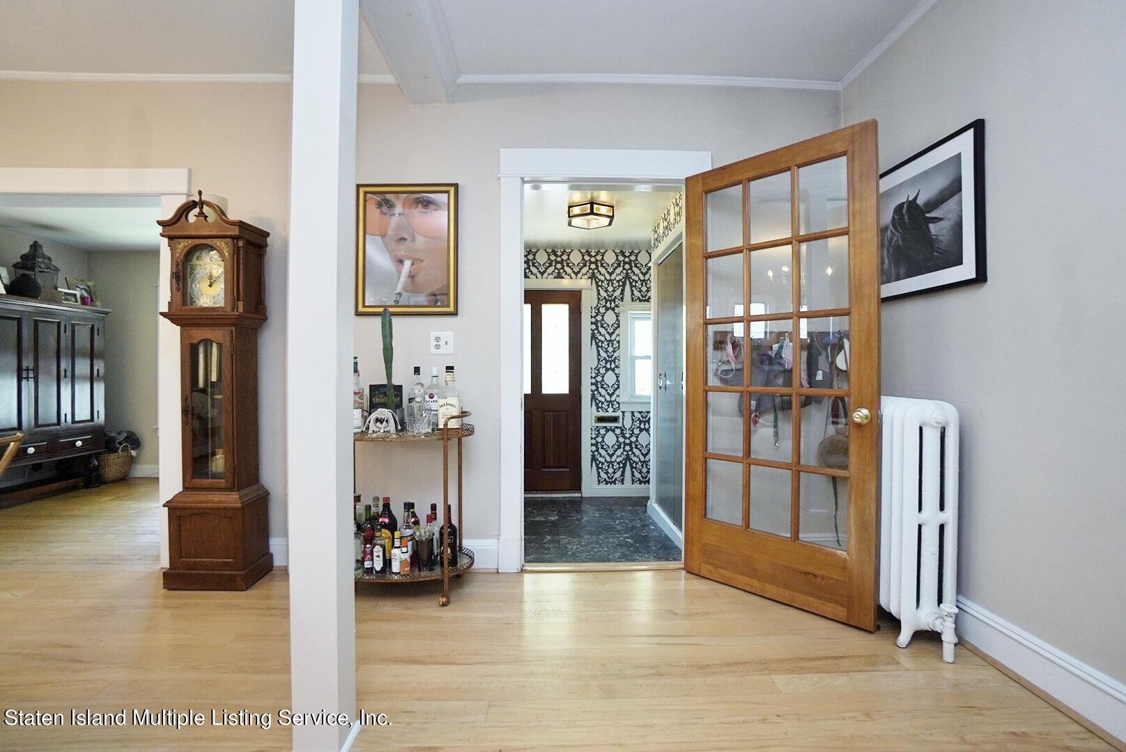 117 Ridgewood Place Staten Island, NY 10301 - Photo 6 of 44 Photo Mar 13 2022, 12 01 25 PM