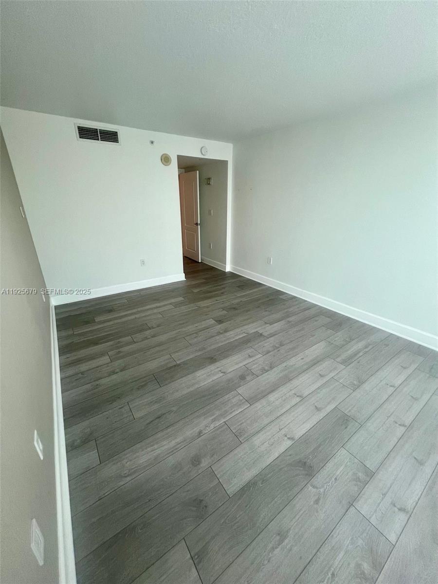 2101 Brickell Avenue, Unit 2306 Miami, FL 33129 - Photo 11 of 16