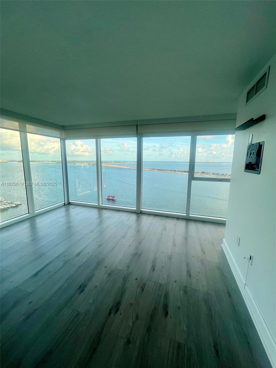 2101 Brickell Avenue, Unit 2306 Miami, FL 33129 - Photo 5 of 16 Master