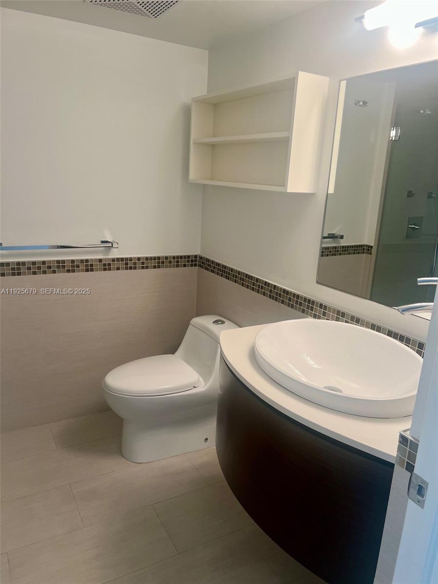 2101 Brickell Avenue, Unit 2306 Miami, FL 33129 - Photo 10 of 16