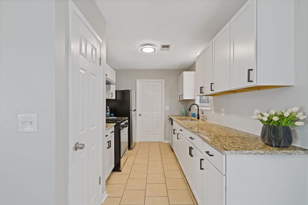 3400 Mustang Drive Powder Springs, GA 30127 - Photo 13 of 28