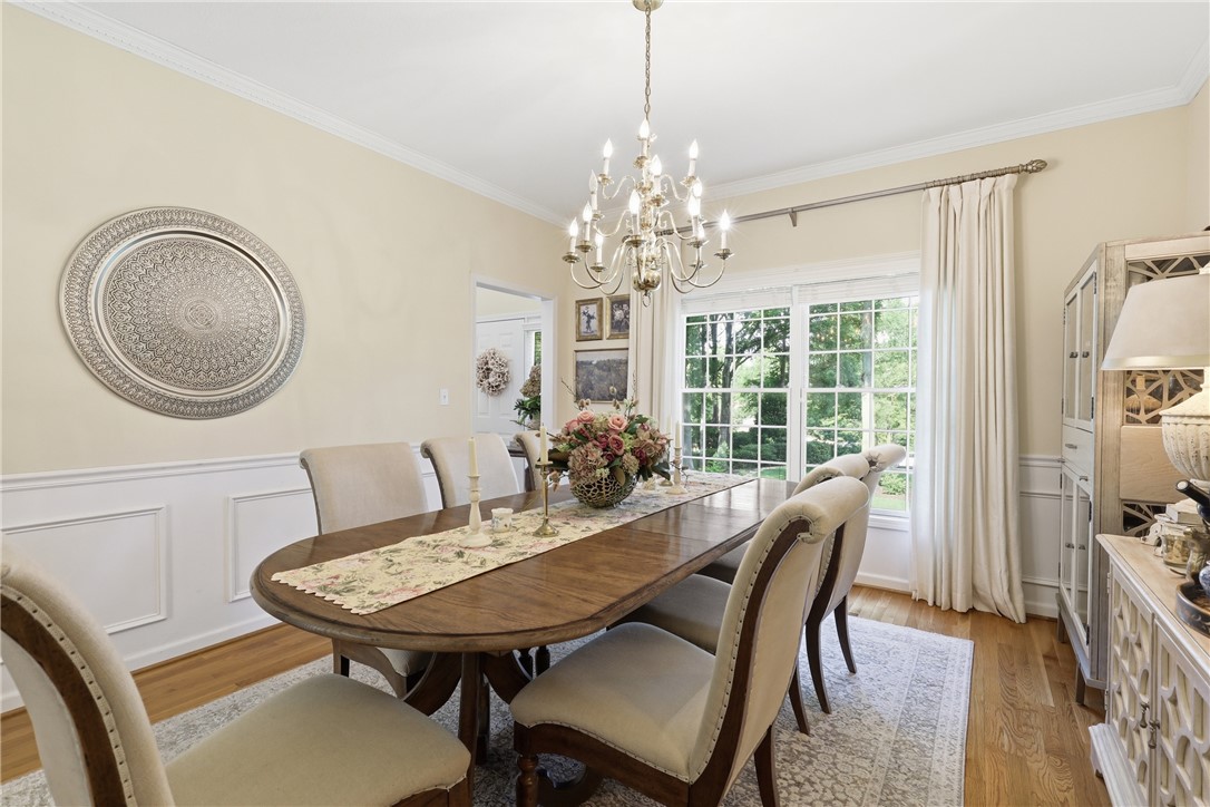 110 Hawnes Place Anderson, SC 29621 - Photo 14 of 40 Dining Room