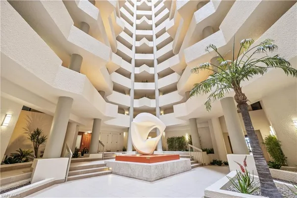 $6,000 | 4551 Gulf Shore Boulevard North, Unit 1506, Naples, FL 34103