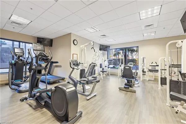 $6,000 | 4551 Gulf Shore Boulevard North, Unit 1506, Naples, FL 34103