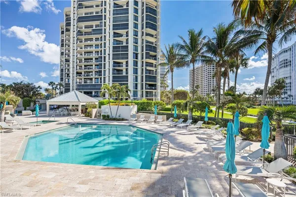 $6,000 | 4551 Gulf Shore Boulevard North, Unit 1506, Naples, FL 34103