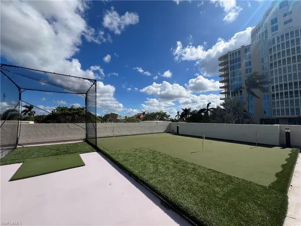 $6,000 | 4551 Gulf Shore Boulevard North, Unit 1506, Naples, FL 34103