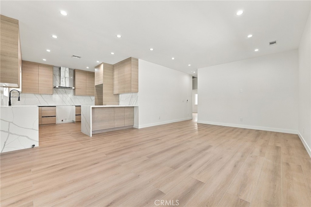 10904 Big Tujunga Canyon Road Tujunga, CA 91042 - Photo 5 of 16 Gallery Image 5