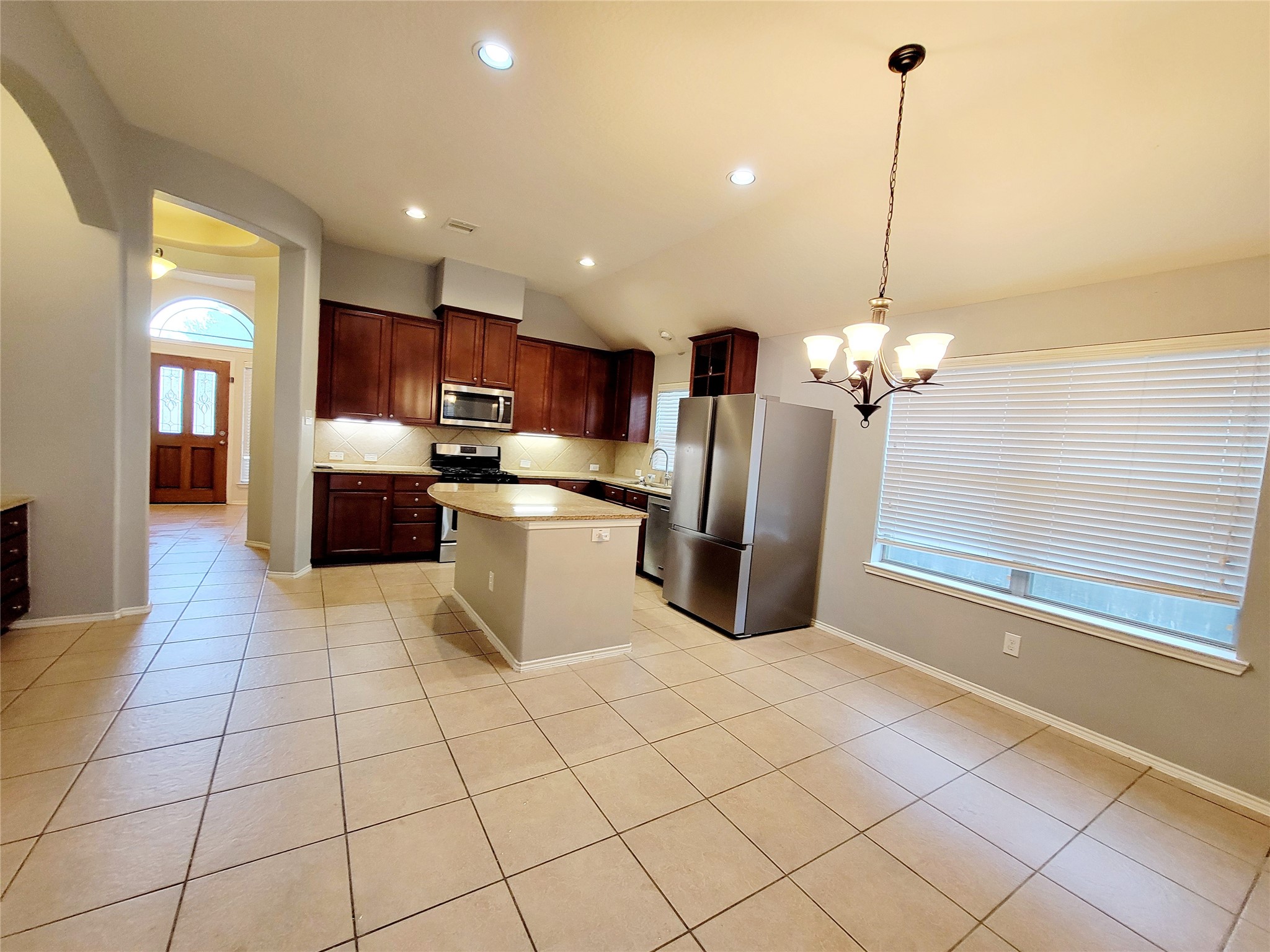 219 Golden Grain Drive Rosenberg, TX 77469 - Photo 5 of 9