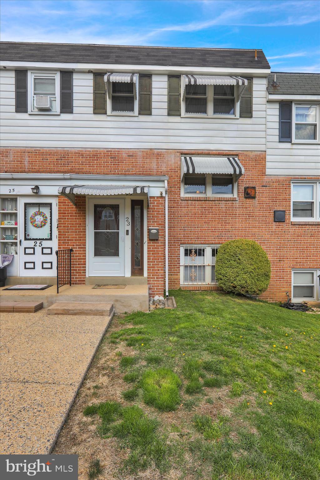 23 Hilbert Court Reading, PA 19606 - Photo 2 of 27 360_4488