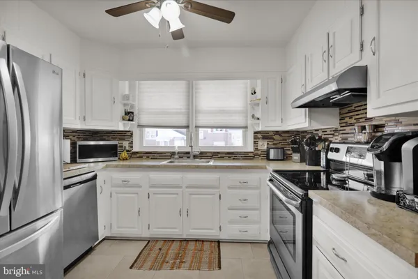 $225,000 | 23 Hilbert Court, Reading, PA 19606