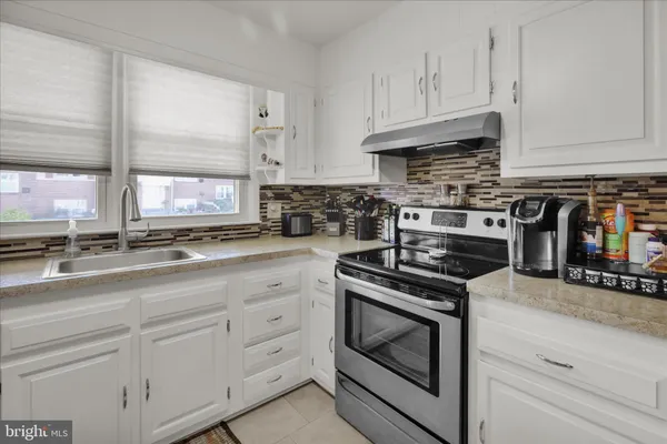 $225,000 | 23 Hilbert Court, Reading, PA 19606