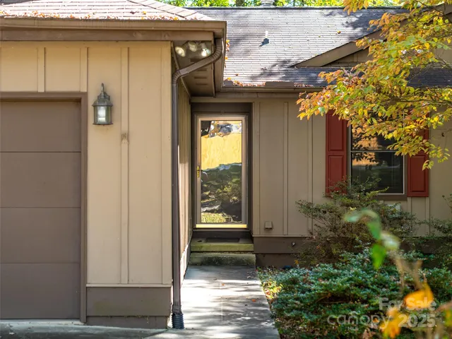 a view of a entryway door of the house