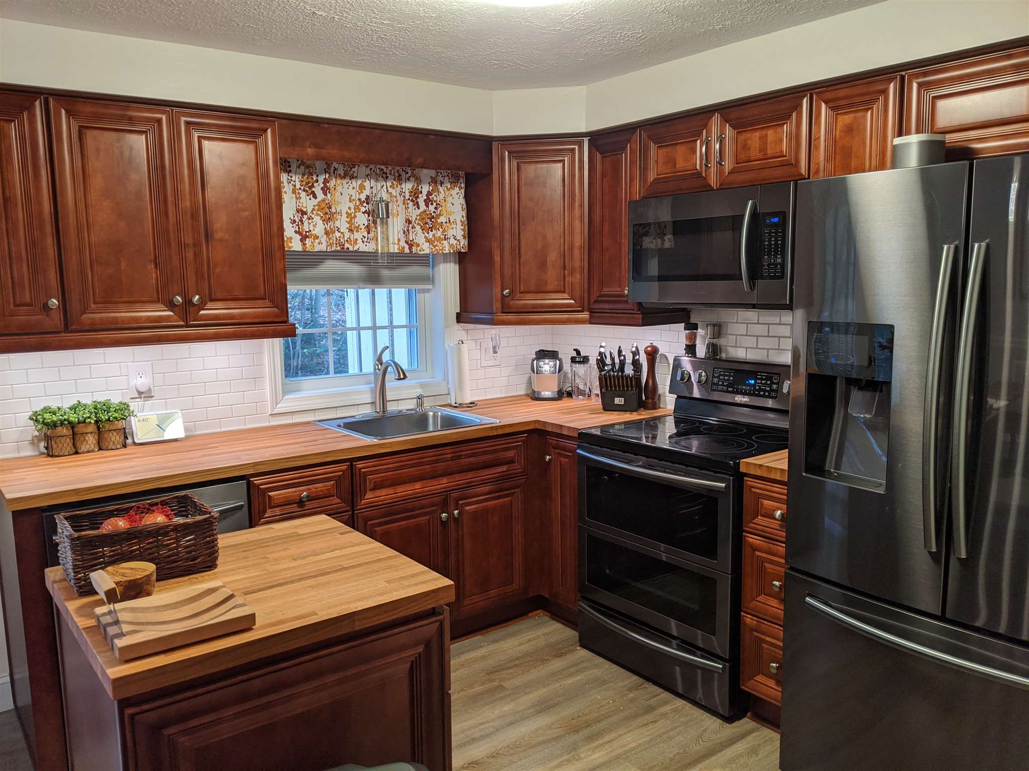 94 Great Brook Road Milford, NH 03055 - Photo 13 of 19