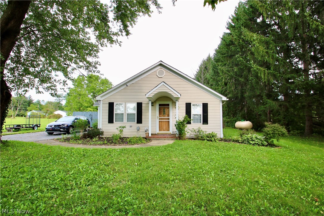 18179 Mumford Road Burton, OH 44021 - Photo 1 of 25
