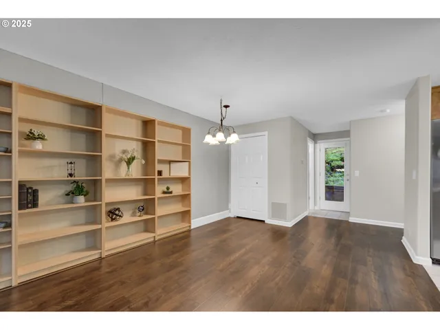 $365,000 | 3812 Colony Oaks Drive, Eugene, OR 97405