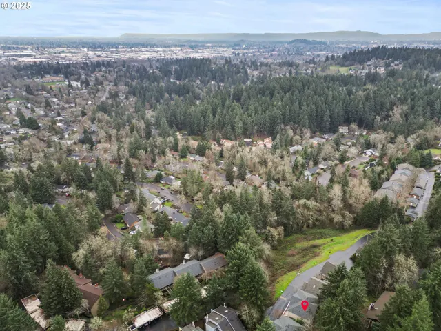 $365,000 | 3812 Colony Oaks Drive, Eugene, OR 97405