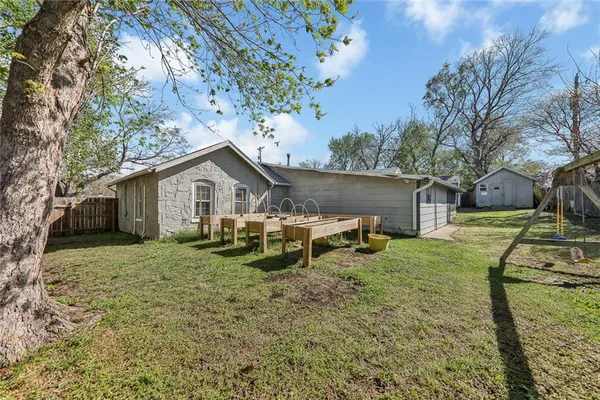 $139,000 | 207 Rajah Road, Independence, KS 67301