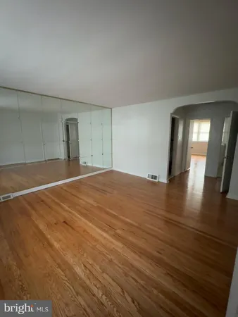 a view of empty room
