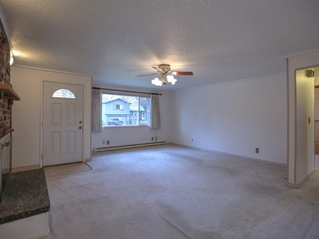 816 South Bannen Road Spokane Valley, WA 99037 - Photo 5 of 30 Gallery Image 5