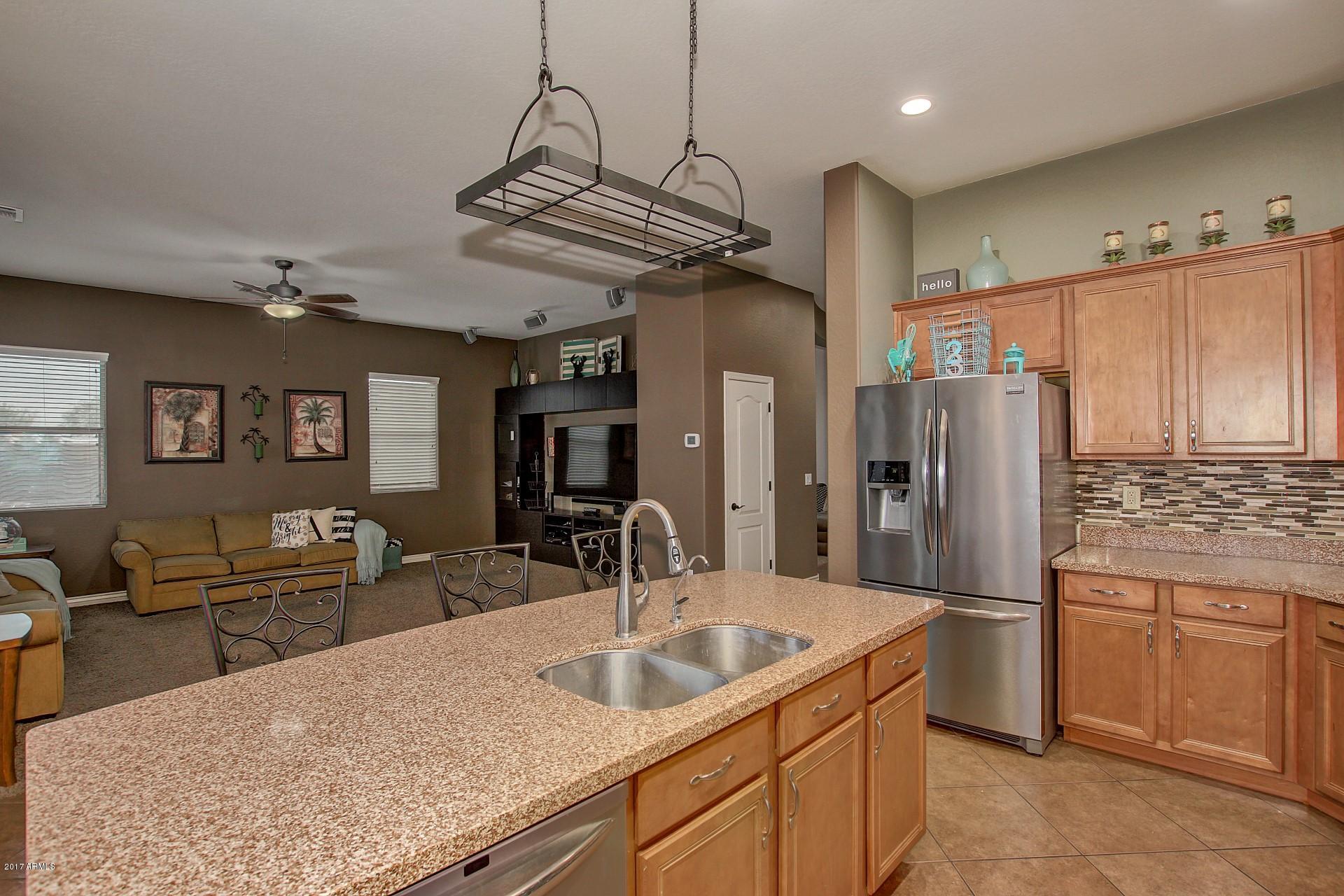 17657 West Agave Road Goodyear, AZ 85338 - Photo 10 of 37 Designer Blackspash