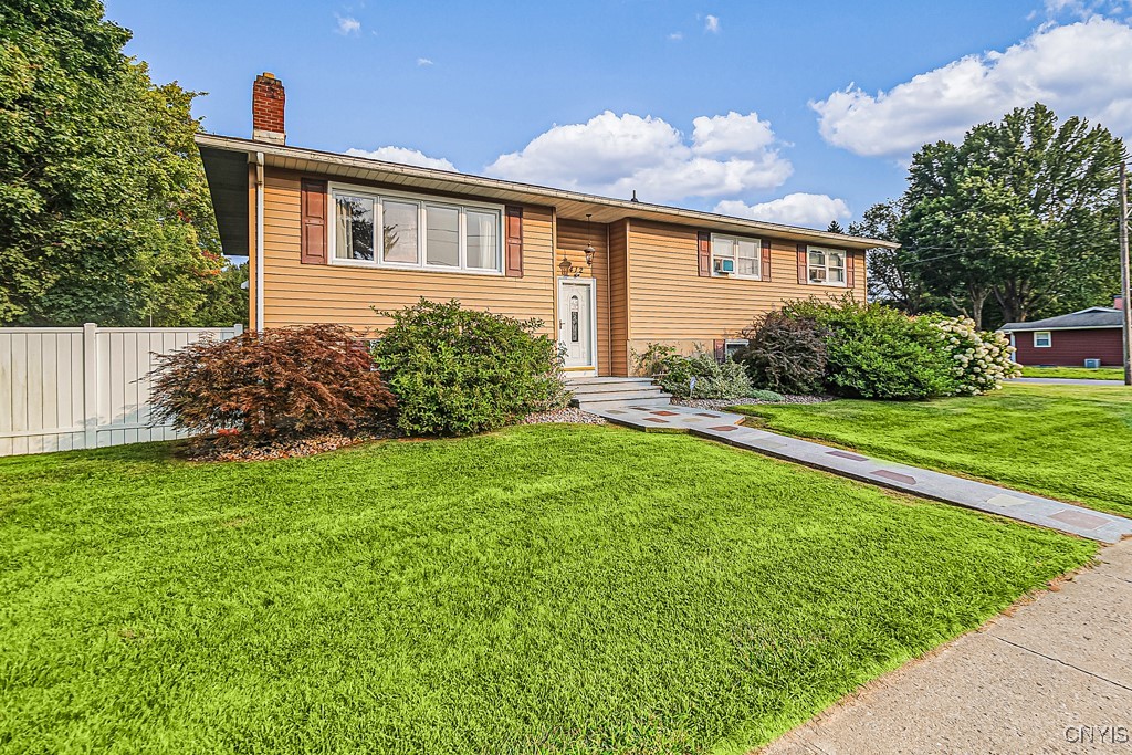 412 Keyes Road Utica, NY 13502 - Photo 1 of 1 Gallery Image 1