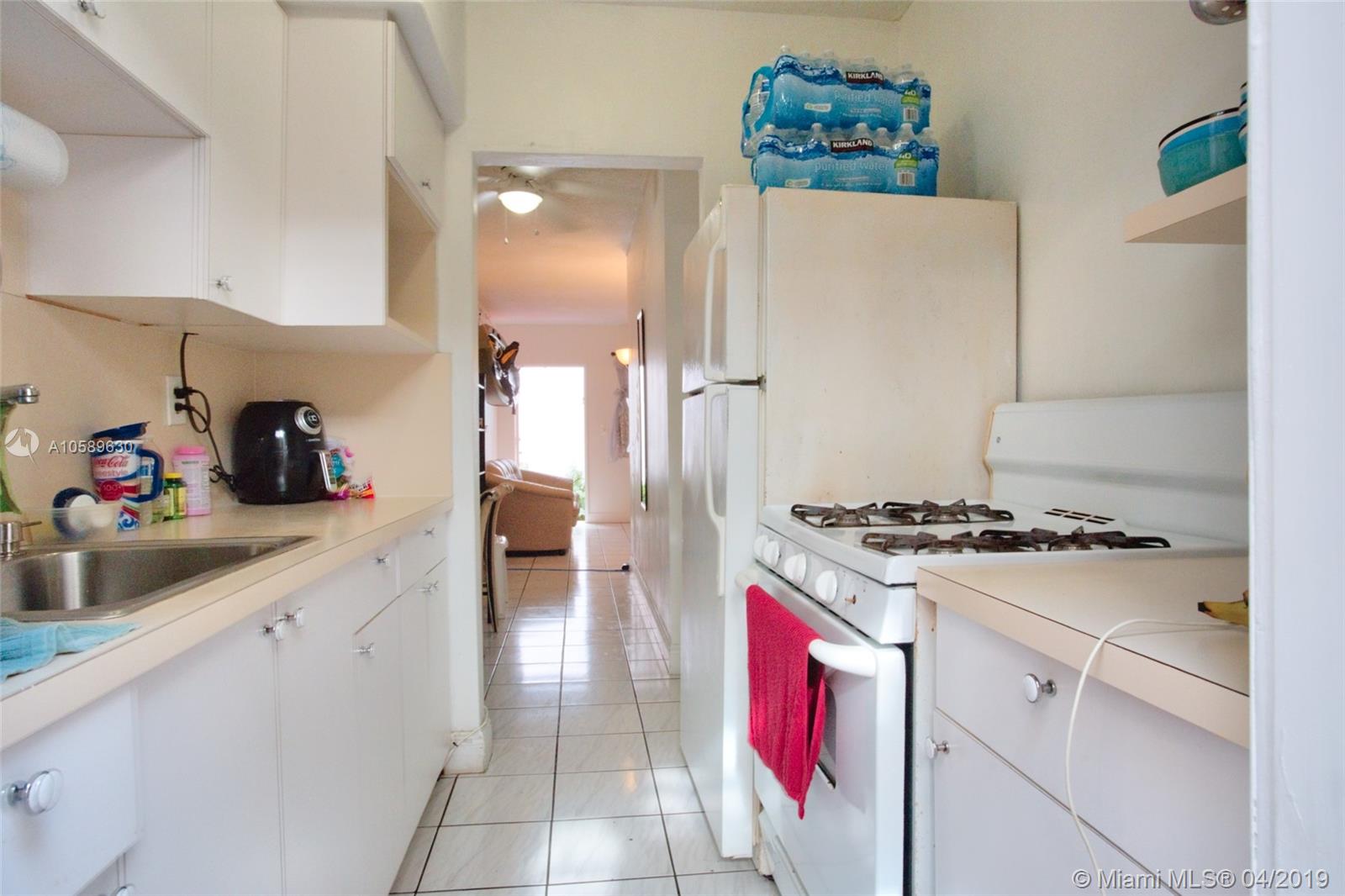 7720 Harding Avenue, Unit 6 Miami Beach, FL 33141 - Photo 3 of 10