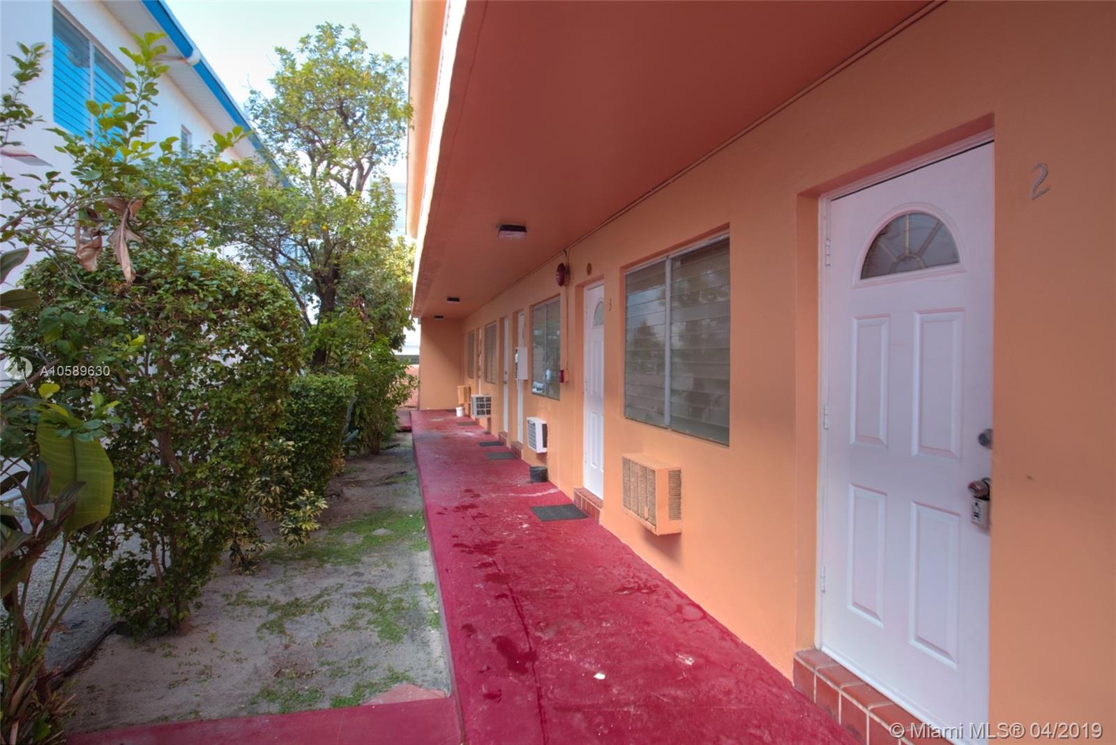 7720 Harding Avenue, Unit 6 Miami Beach, FL 33141 - Photo 9 of 10