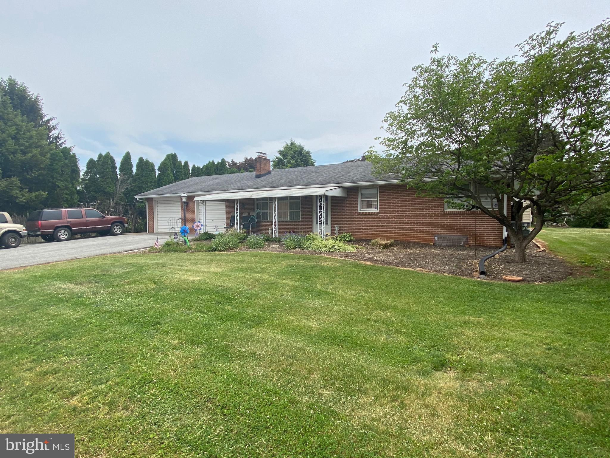 1510 Loucks Road York, PA 17408 - Photo 3 of 24 Gallery Image 3