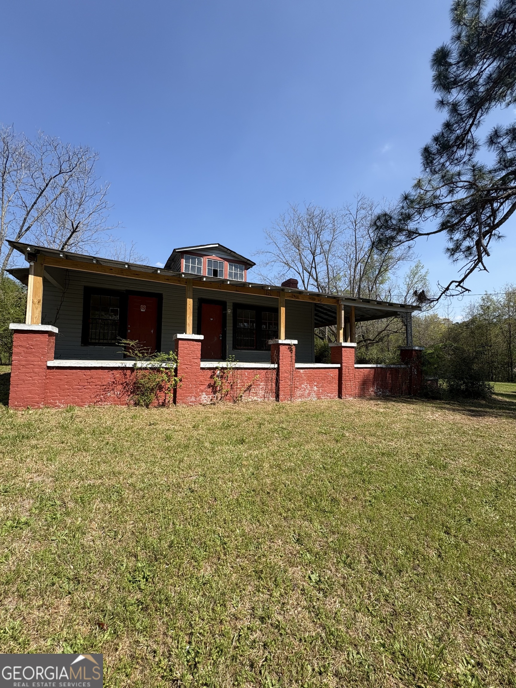 2585 New Clinton Road Macon, GA 31211 - Photo 2 of 76