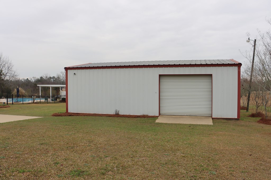 1663 Willie Varnum Road Dothan, AL 36301 - Photo 42 of 45 Red Barn 24 x 36